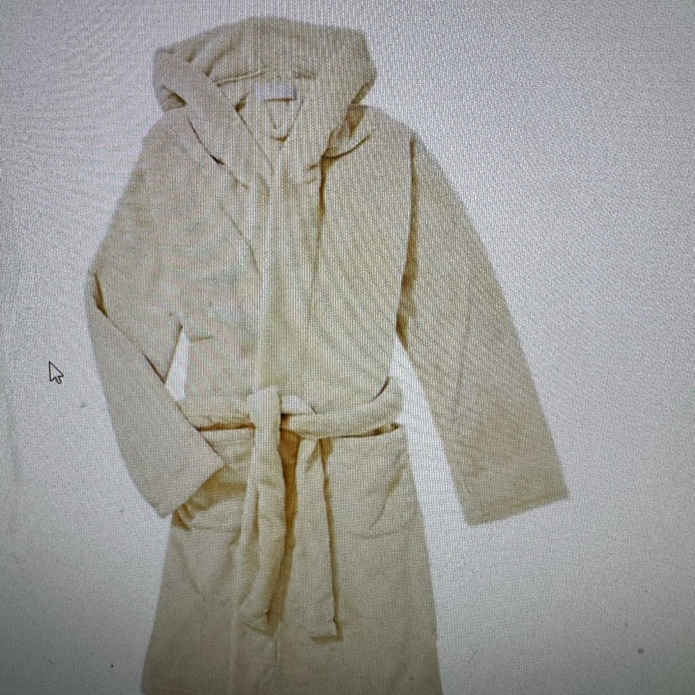 Woman’s plush robe